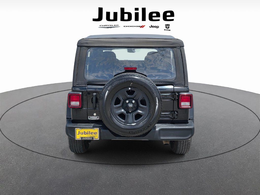 Used 2023 Jeep Wrangler Unlimited Sport AWD/4WD image 3