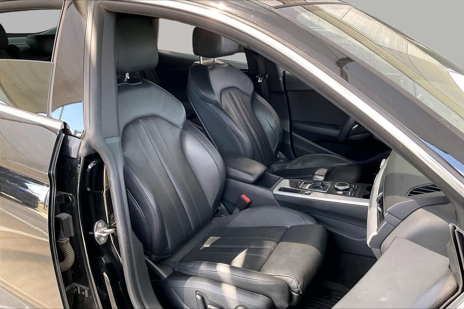 Used 2018 Audi A5 2.0T Premium Plus w/ Premium Plus AWD/4WD image 9