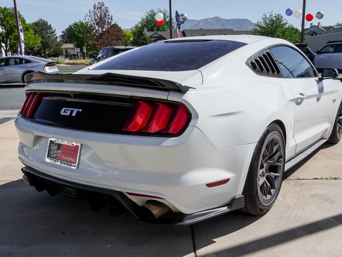 Used 2016 Ford Mustang GT w/ GT Performance Package RWD image 8