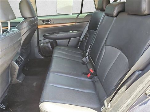 Used 2014 Subaru Outback 2.5i Limited AWD/4WD image 18