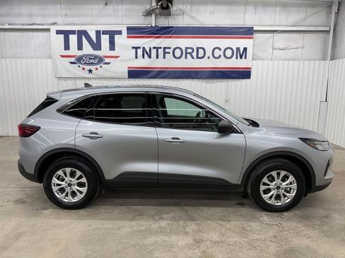 Certified 2024 Ford Escape Active AWD/4WD image 1