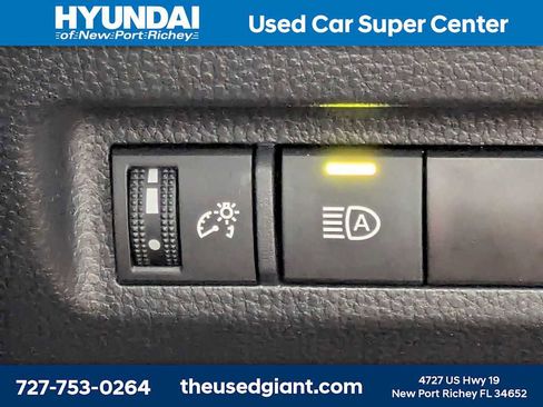 Used 2023 Toyota RAV4 XLE w/ Convenience Package image 33