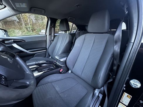 Used 2023 Mitsubishi Eclipse Cross Ralliart image 10