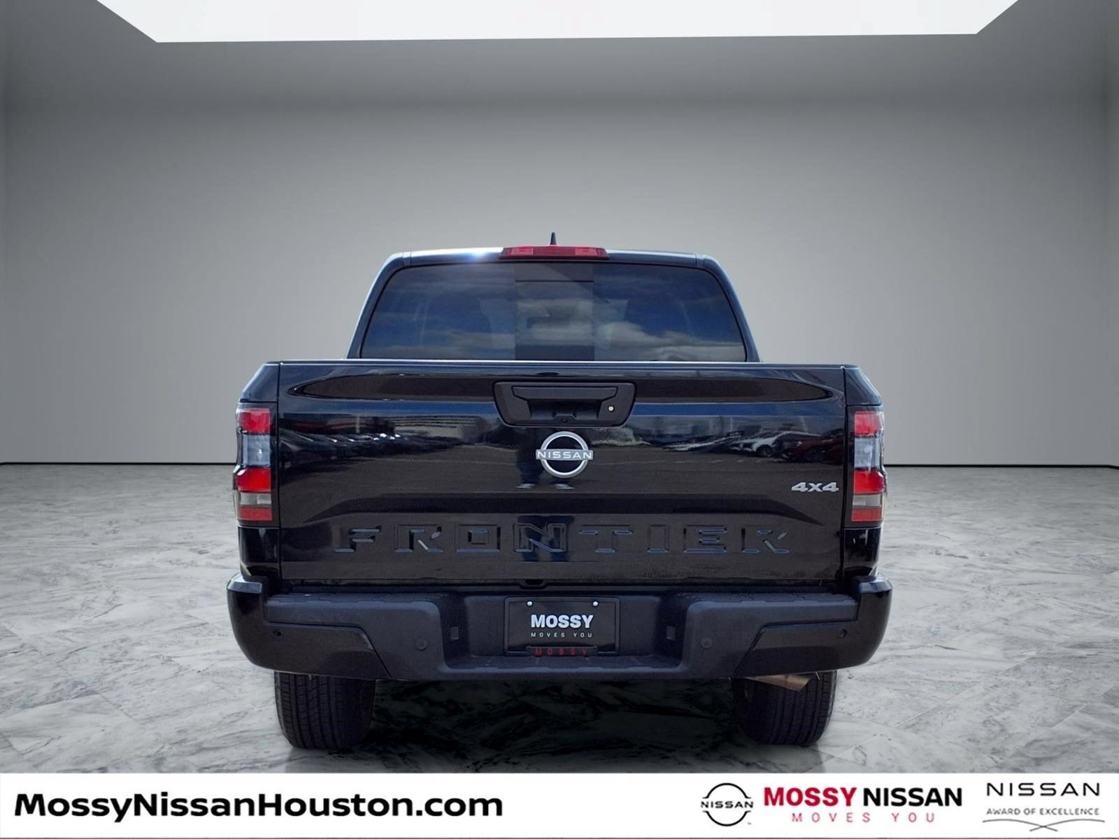 Used 2026 Nissan Frontier SV AWD/4WD image 6