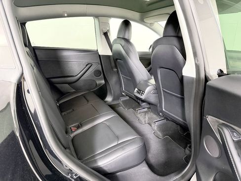 Used 2022 Tesla Model Y Performance AWD/4WD image 43