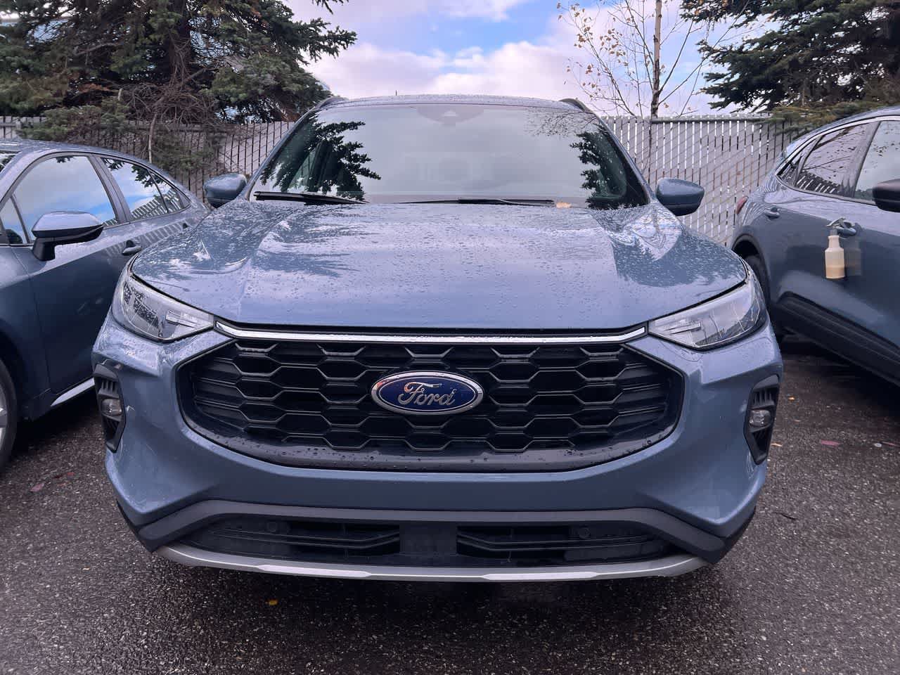 Used 2025 Ford Escape ST-Line Select AWD/4WD image 29