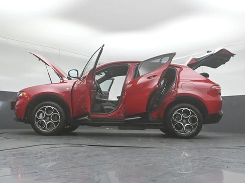 Used 2024 Alfa Romeo Tonale Ti image 55