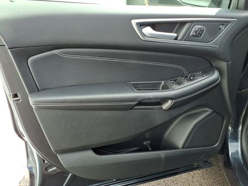Certified 2024 Ford Edge Titanium AWD/4WD image 13