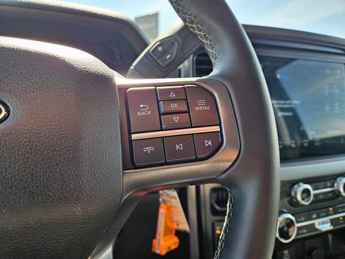Used 2025 Ford F150 XLT AWD/4WD image 13