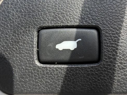Used 2015 Honda Odyssey EX-L image 25