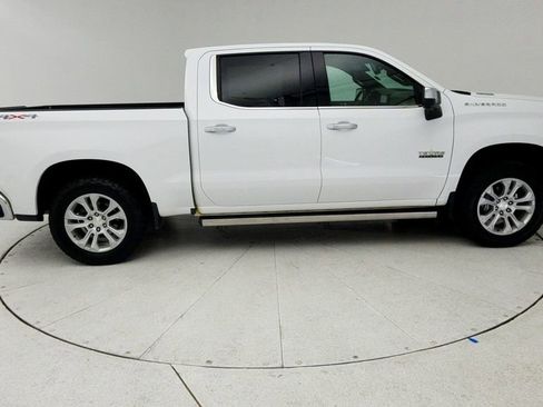 Certified 2022 Chevrolet Silverado 1500 LTZ w/ LTZ Premium Texas Edition AWD/4WD image 9