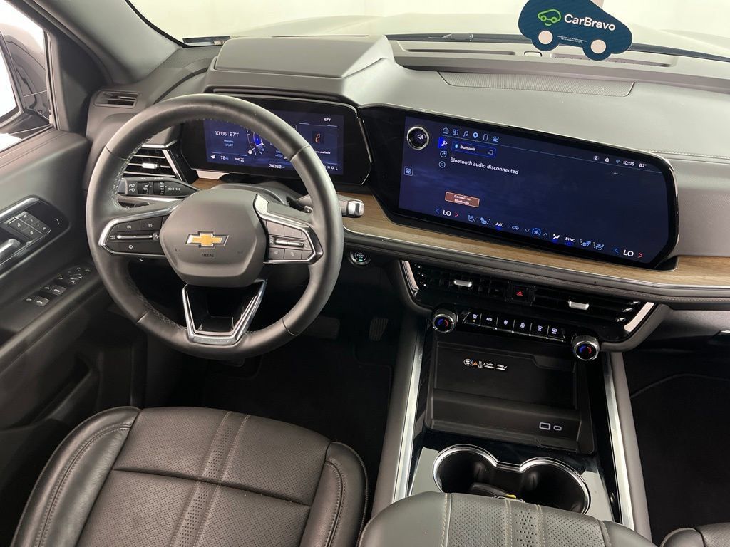Certified 2025 Chevrolet Tahoe High Country AWD/4WD image 2