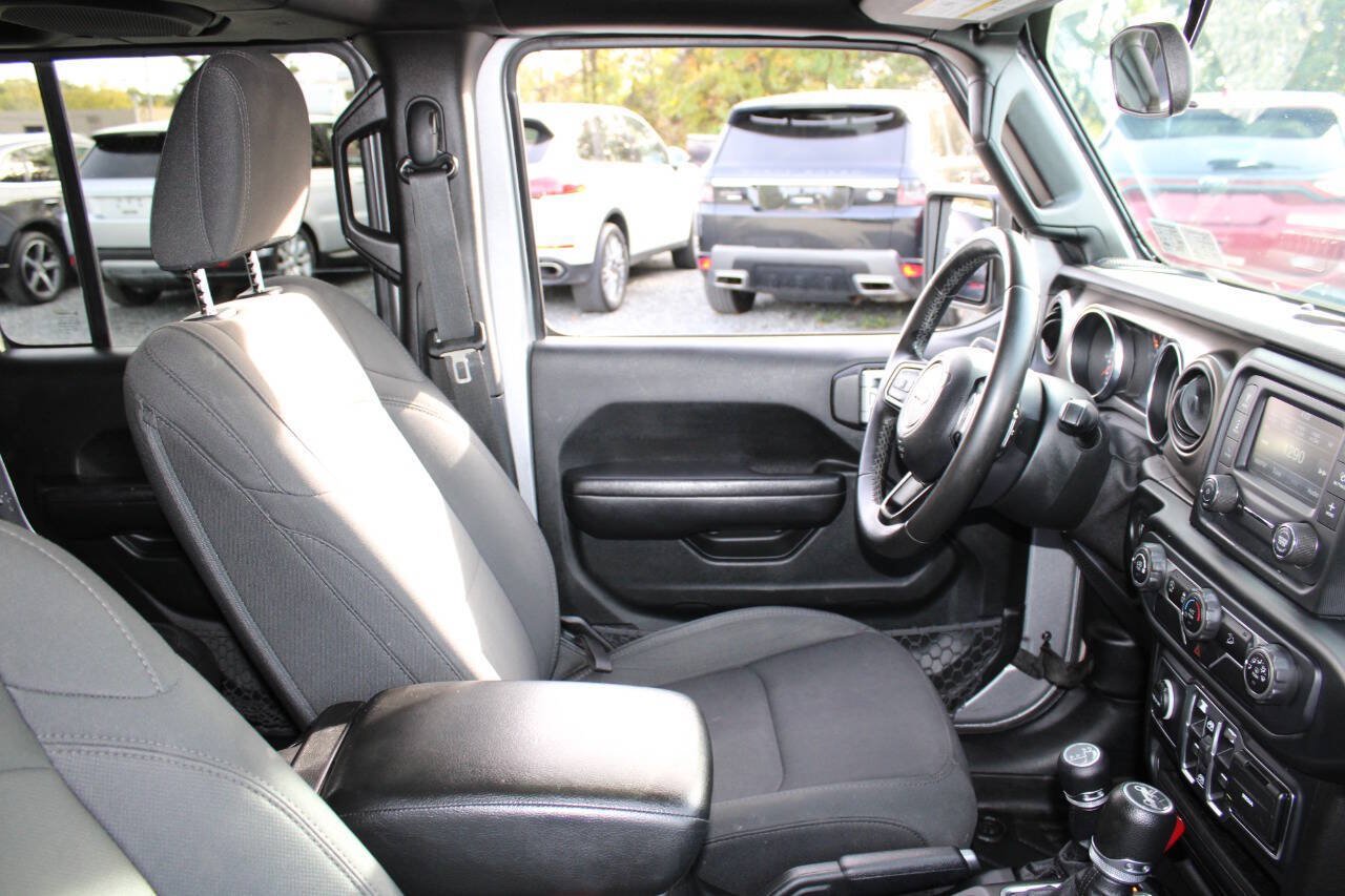 Used 2019 Jeep Wrangler Unlimited Sport S AWD/4WD image 11