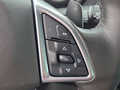 Used 2023 Chevrolet Camaro LT RWD image 19