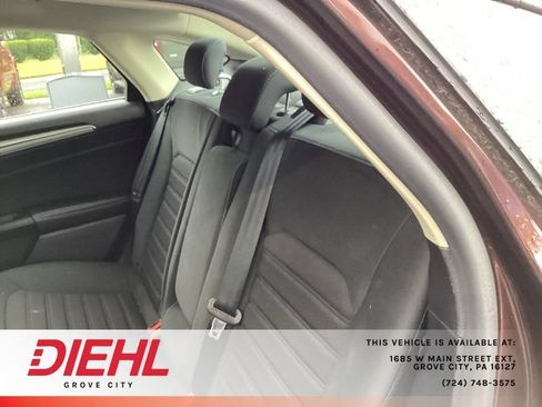 Used 2019 Ford Fusion SE FWD image 11