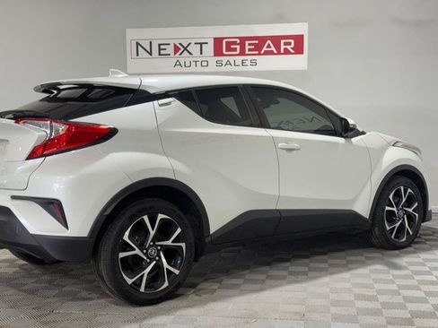 Used 2018 Toyota C-HR XLE FWD image 7