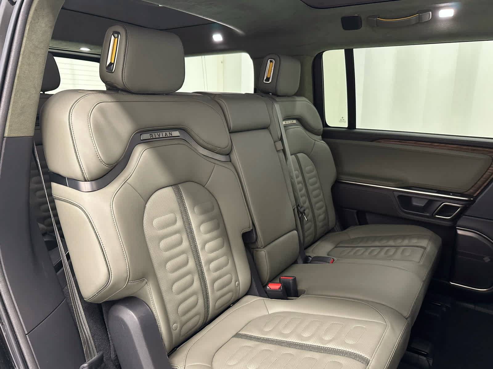 Used 2023 Rivian R1S Adventure Quad AWD/4WD image 23