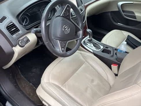 Used 2017 Buick Regal image 10