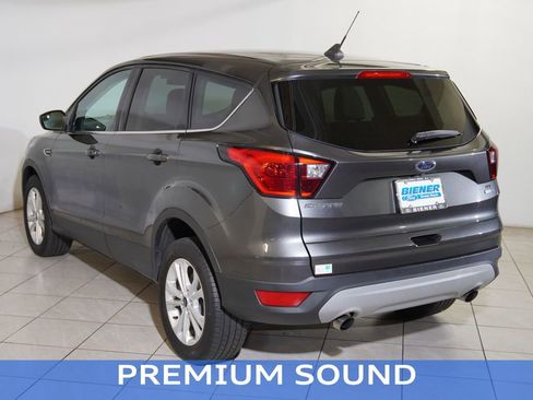 Used 2019 Ford Escape SE image 7