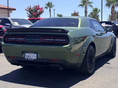 Used 2022 Dodge Challenger R/T Scat Pack RWD image 6