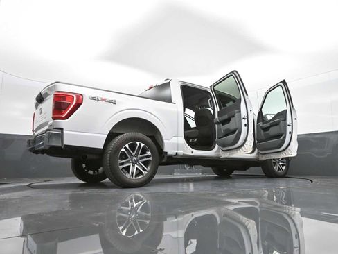 Used 2022 Ford F150 XLT image 42