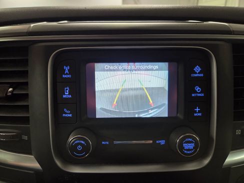 Used 2022 RAM 1500 Classic SLT RWD image 24