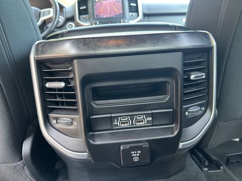 Used 2020 RAM 1500 Big Horn AWD/4WD image 34
