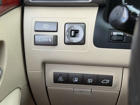 Used 2008 Lexus LX 570 4WD image 29