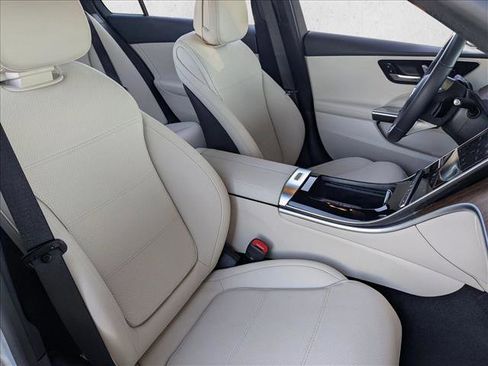 Used 2024 Mercedes-Benz C 300 4MATIC Sedan image 23