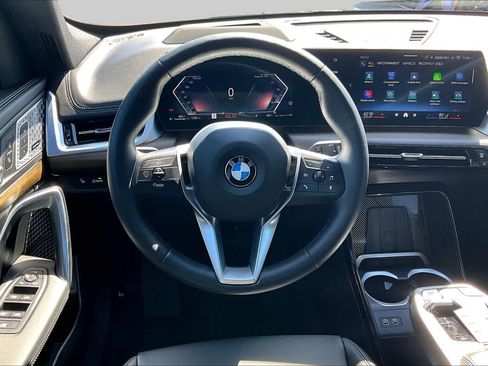 Used 2025 BMW X1 xDrive28i w/ Premium Package AWD/4WD image 17