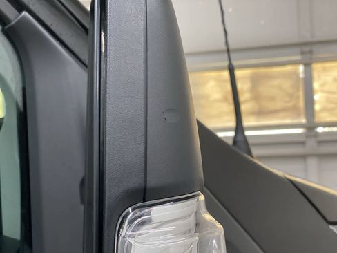 Used 2023 Ford Transit 350 XLT image 33