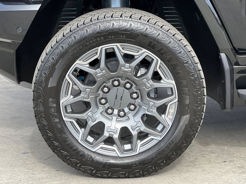 New 2025 GMC Hummer EV 3X image 26