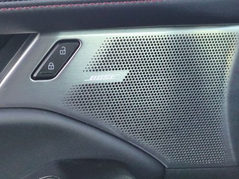 New 2026 MAZDA MAZDA3 Hatchback w/Premium Plus Pkg image 29