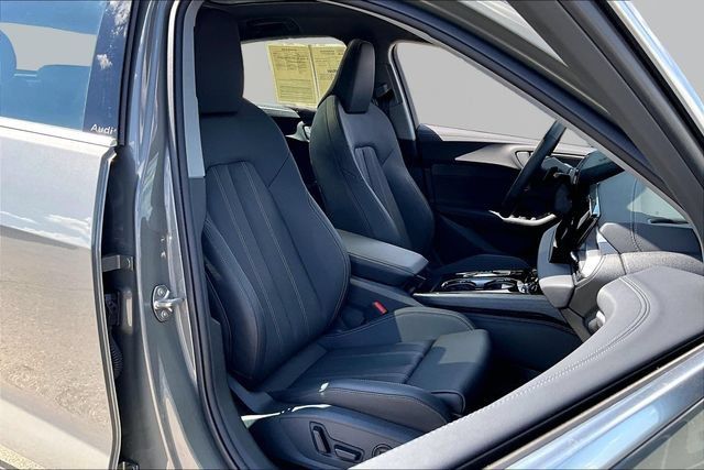 Used 2025 Audi A5 2.0T Premium Plus AWD/4WD image 7