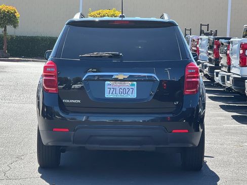 Used 2017 Chevrolet Equinox LT w/ Convenience Package FWD image 6