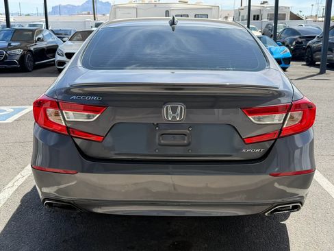 Used 2018 Honda Accord Sport image 7