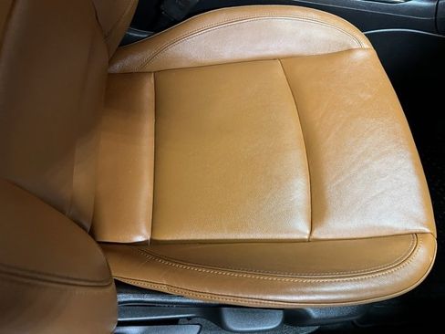 Used 2017 Chevrolet Cruze Premier image 28