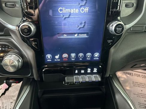 Used 2020 RAM 1500 Laramie w/ Sport Appearance Package AWD/4WD image 23