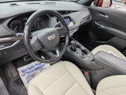 Used 2019 Cadillac XT4 Sport w/ Cold Weather Package image 10