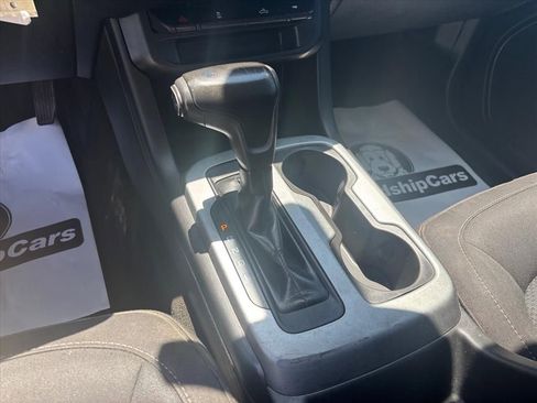 Used 2018 Chevrolet Colorado LT w/ LPO, Premium Interior Package AWD/4WD image 19