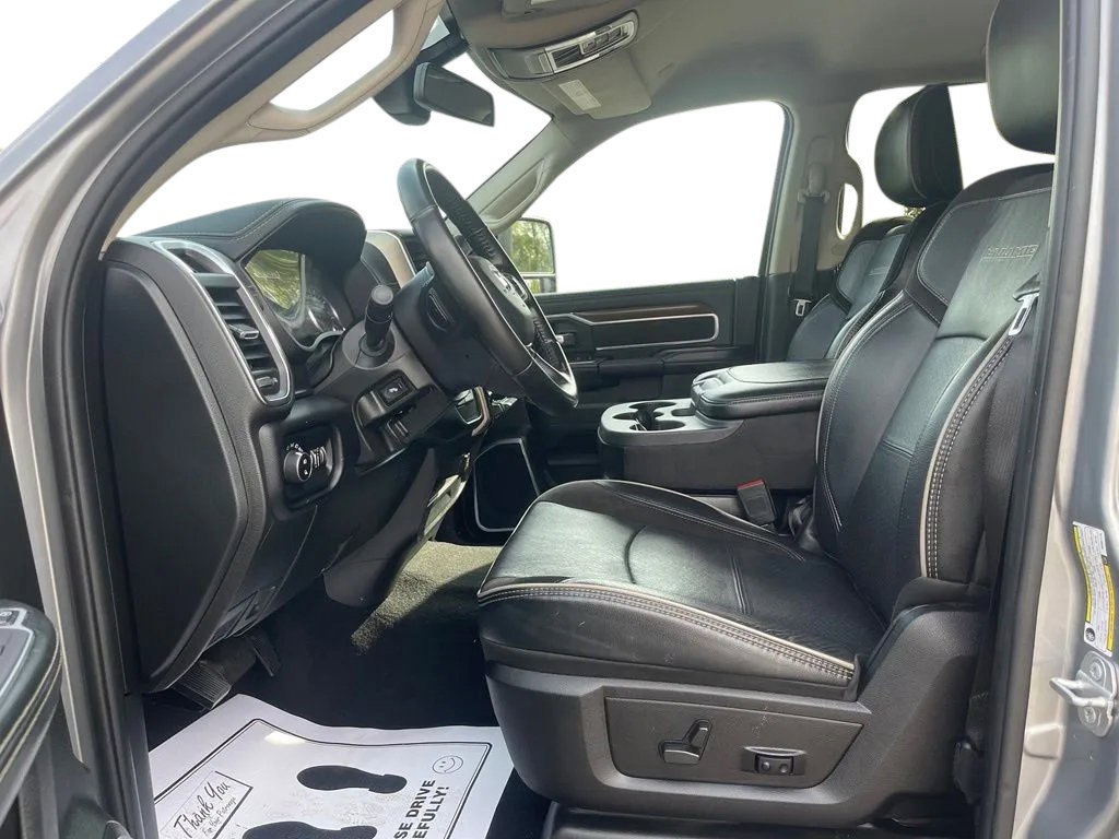 Used 2024 RAM 2500 Laramie AWD/4WD image 16