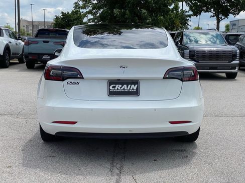 Used 2019 Tesla Model 3 Standard Range RWD image 6