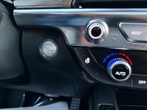 Used 2020 Kia Telluride SX w/ SX Prestige Package image 47