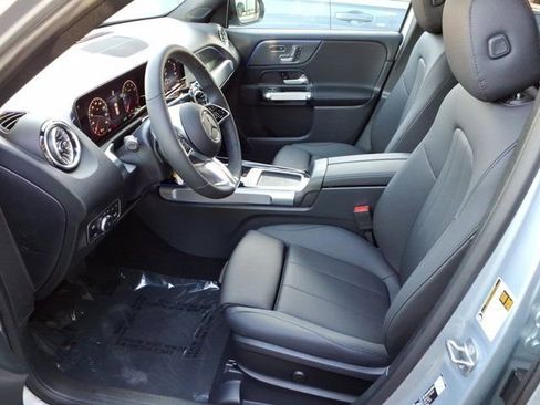 New 2026 Mercedes-Benz GLB 250 4MATIC image 13