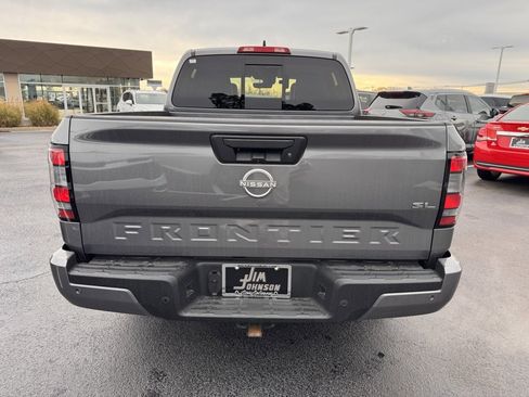 Used 2024 Nissan Frontier SL w/ Technology Package image 4