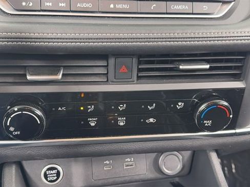 Certified 2023 Nissan Rogue S image 26