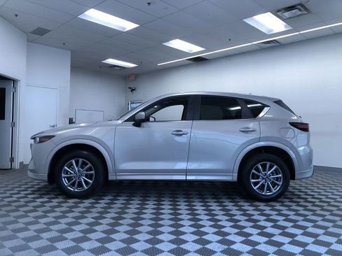 Used 2025 MAZDA CX-5 AWD 2.5 S w/ Preferred Package image 12