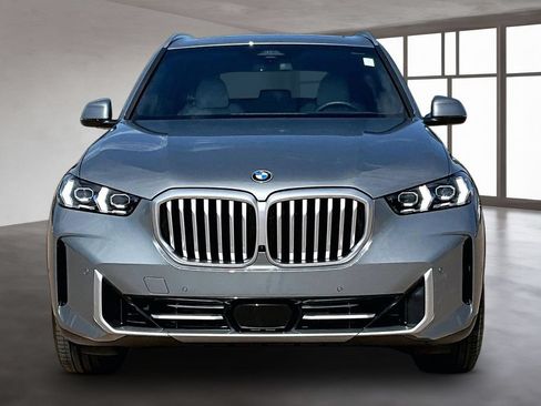 Used 2026 BMW X5 sDrive40i w/ Premium Package RWD image 3