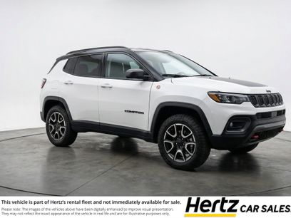Used 2025 Jeep Compass Trailhawk