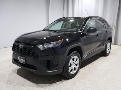 Used 2019 Toyota RAV4 LE w/ All Weather Liner Package image 5